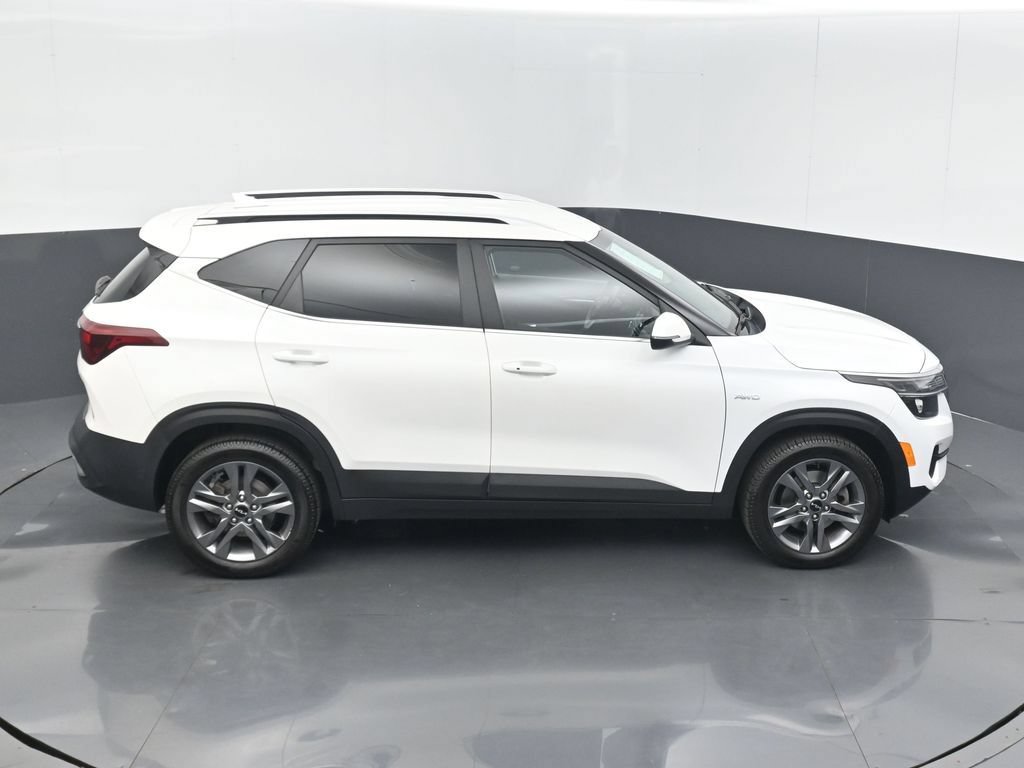 Used 2022 Kia Seltos S AWD/4WD image 14