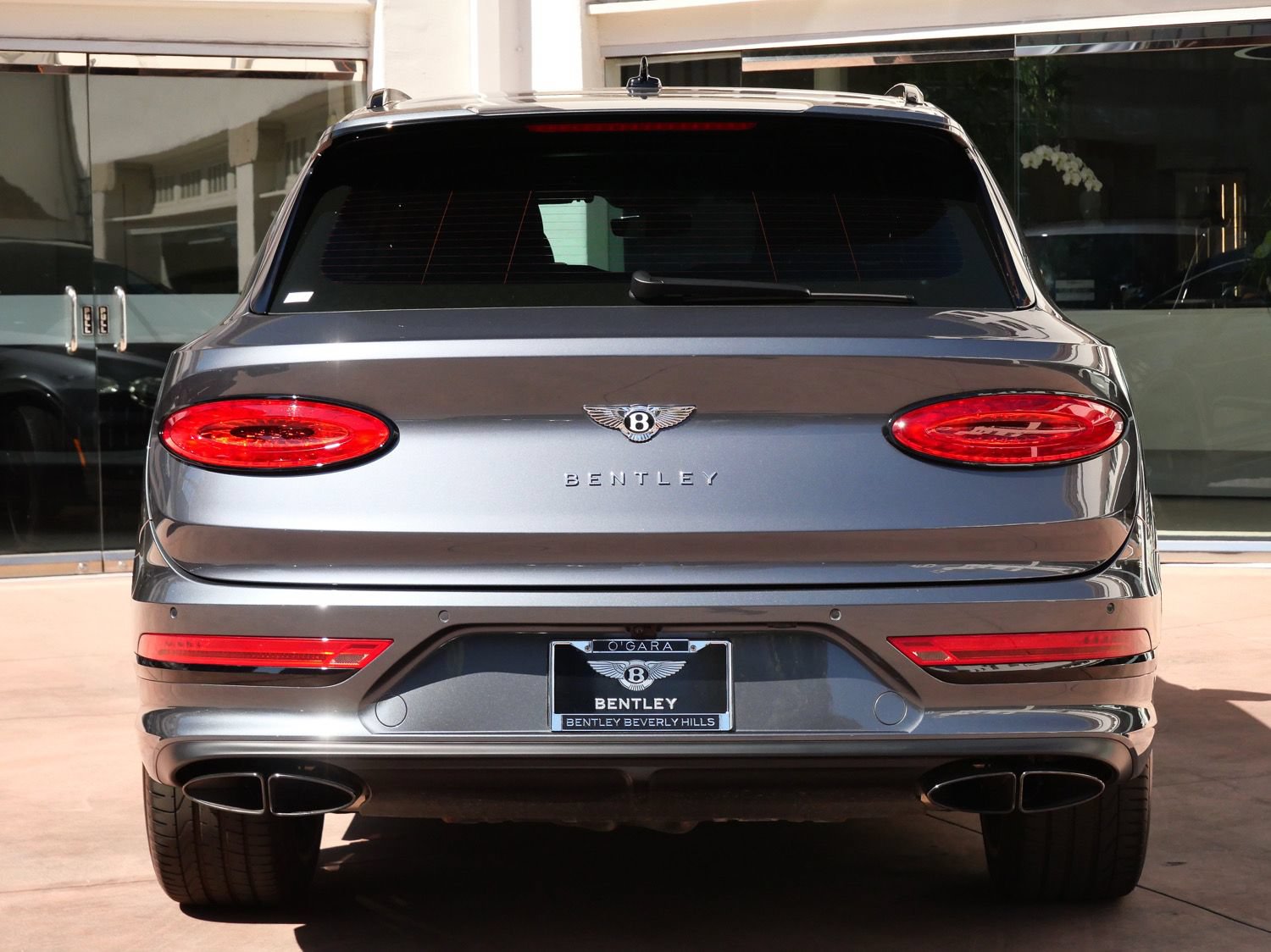 Used 2024 Bentley Bentayga Extended Wheelbase AWD/4WD image 7