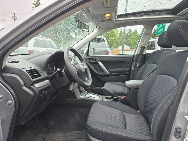 Used 2015 Subaru Forester 2.5i Premium w/ All-Weather Package AWD/4WD image 20