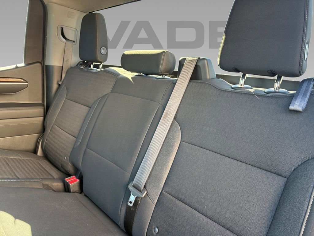 Used 2022 Chevrolet Silverado 1500 LT w/ Protection Package image 4