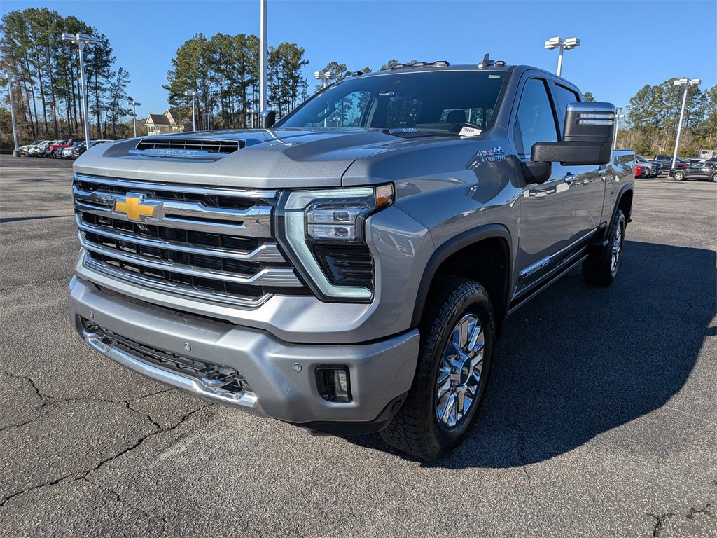 Used 2024 Chevrolet Silverado 2500 High Country w/ High Country Premium Package image 8