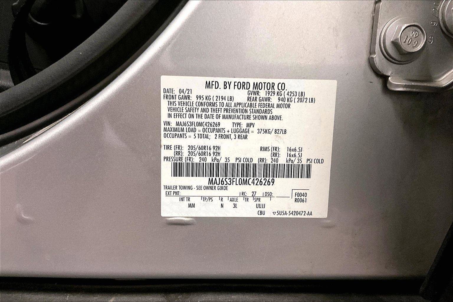 Used 2021 Ford EcoSport S image 32