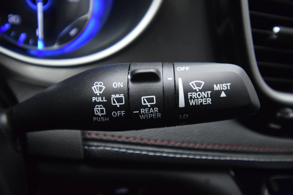New 2027 Chrysler Pacifica Select FWD image 24