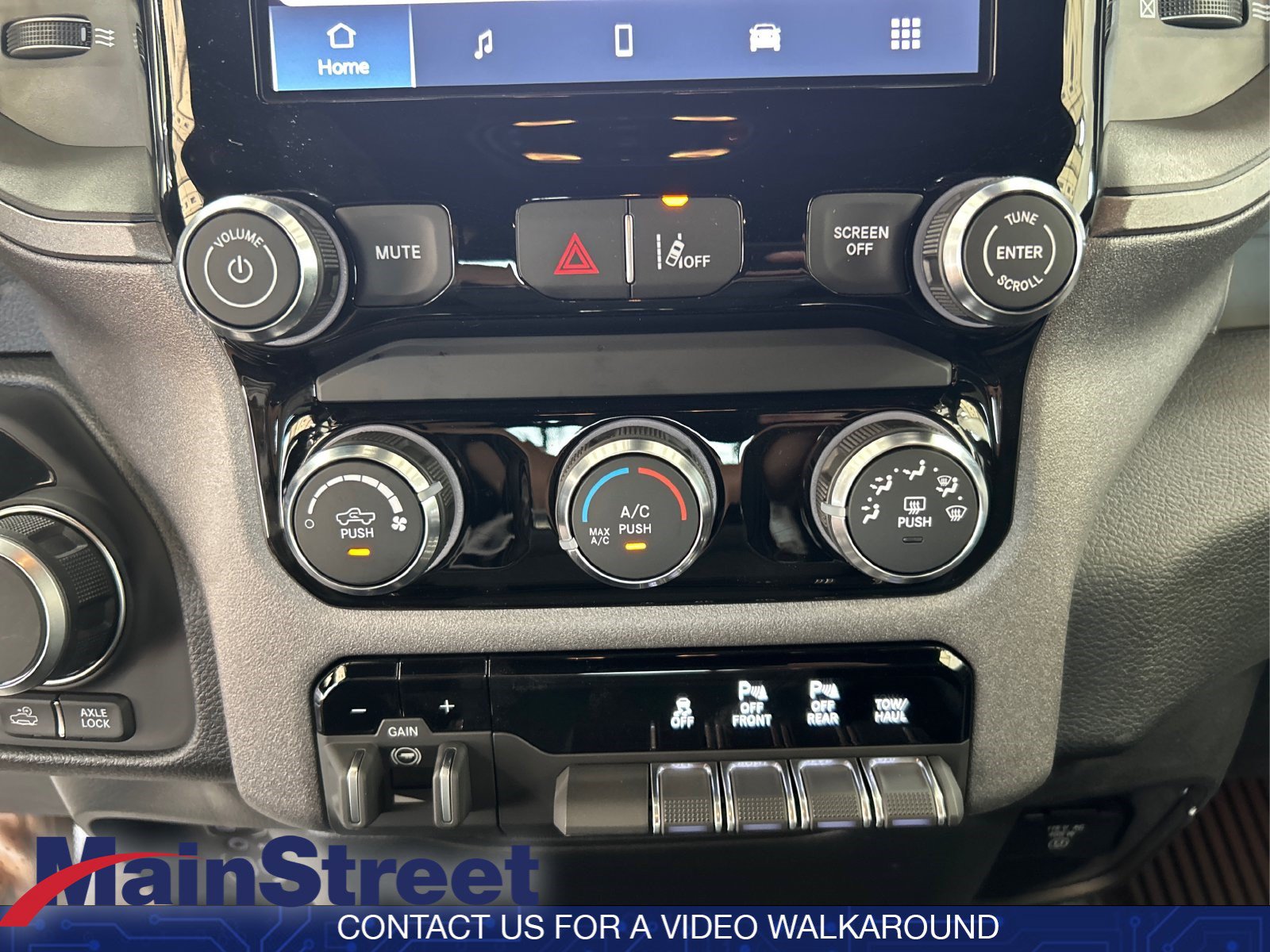 Used 2026 RAM 1500 Warlock AWD/4WD image 26