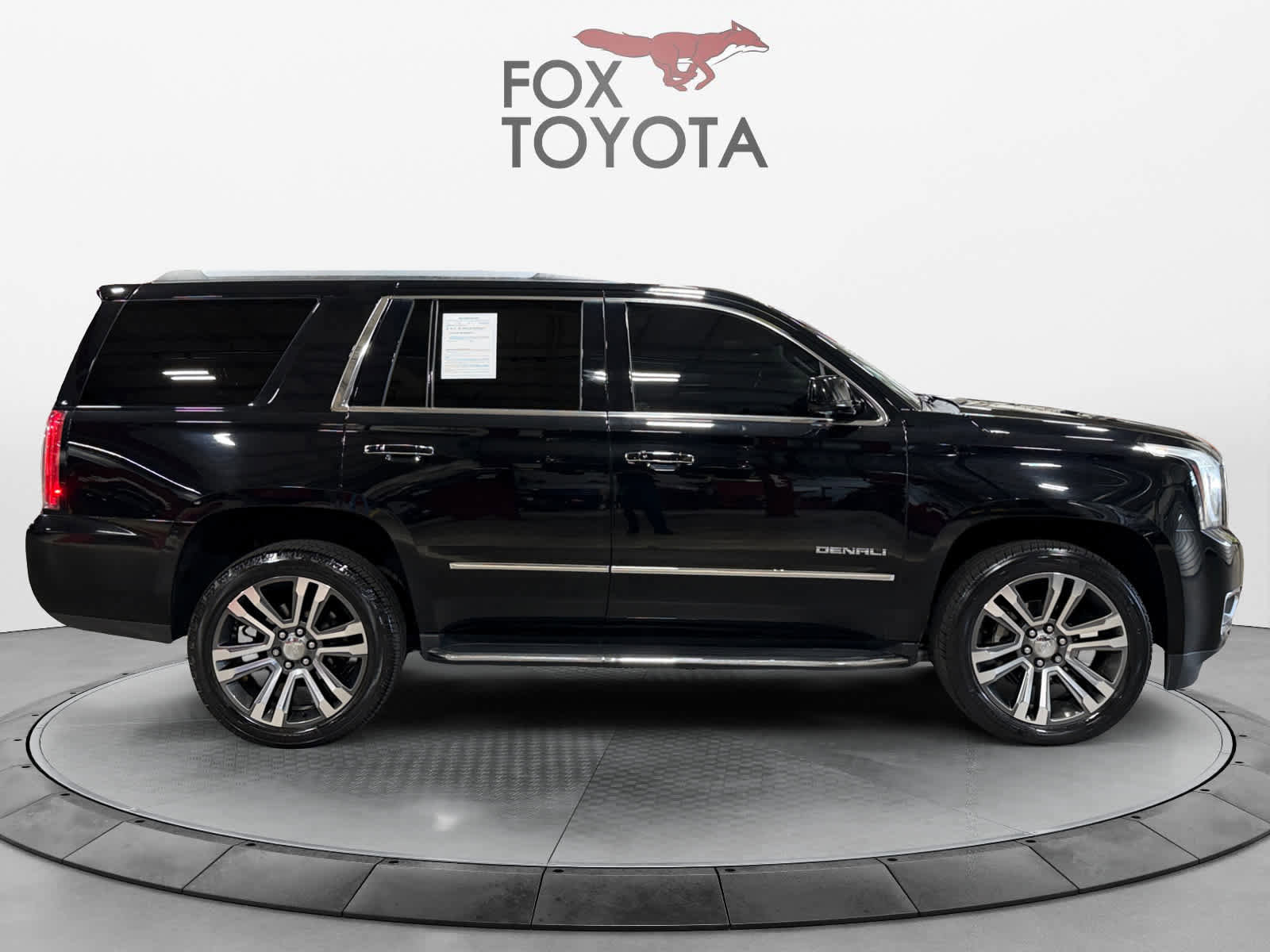 Used 2019 GMC Yukon Denali w/ Open Road Package AWD/4WD image 7