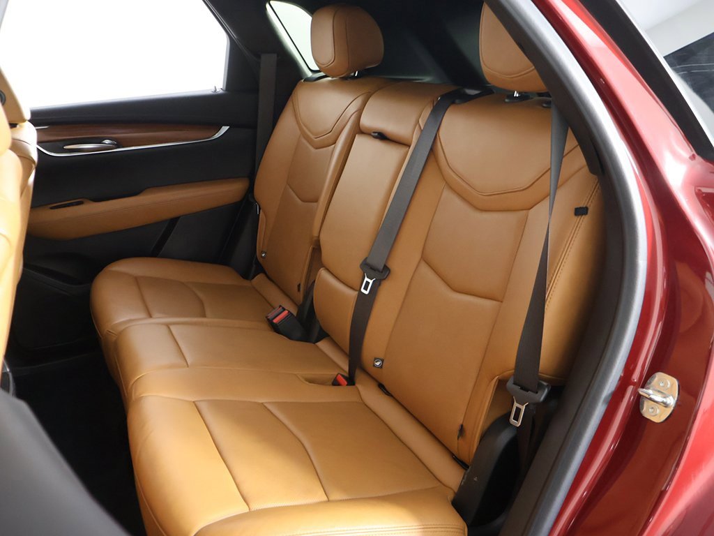 Used 2020 Cadillac XT5 Premium Luxury image 31