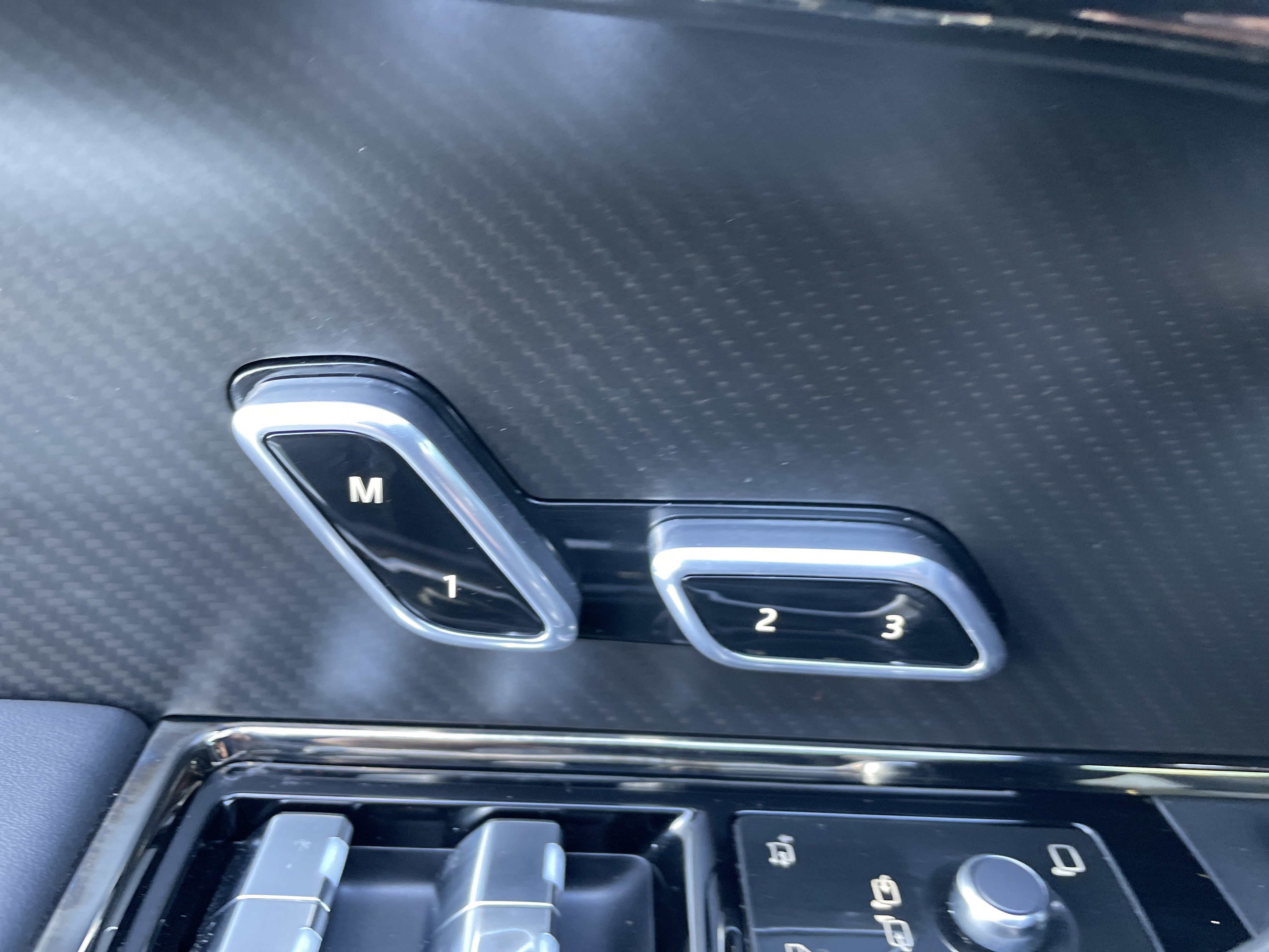 Used 2024 Land Rover Range Rover Sport image 41