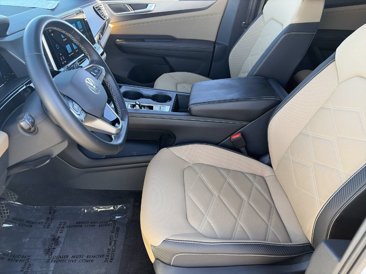 Used 2024 Volkswagen Atlas Cross Sport SE FWD image 18