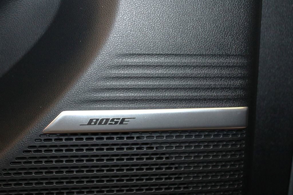 Used 2024 Hyundai Santa Fe Limited image 31