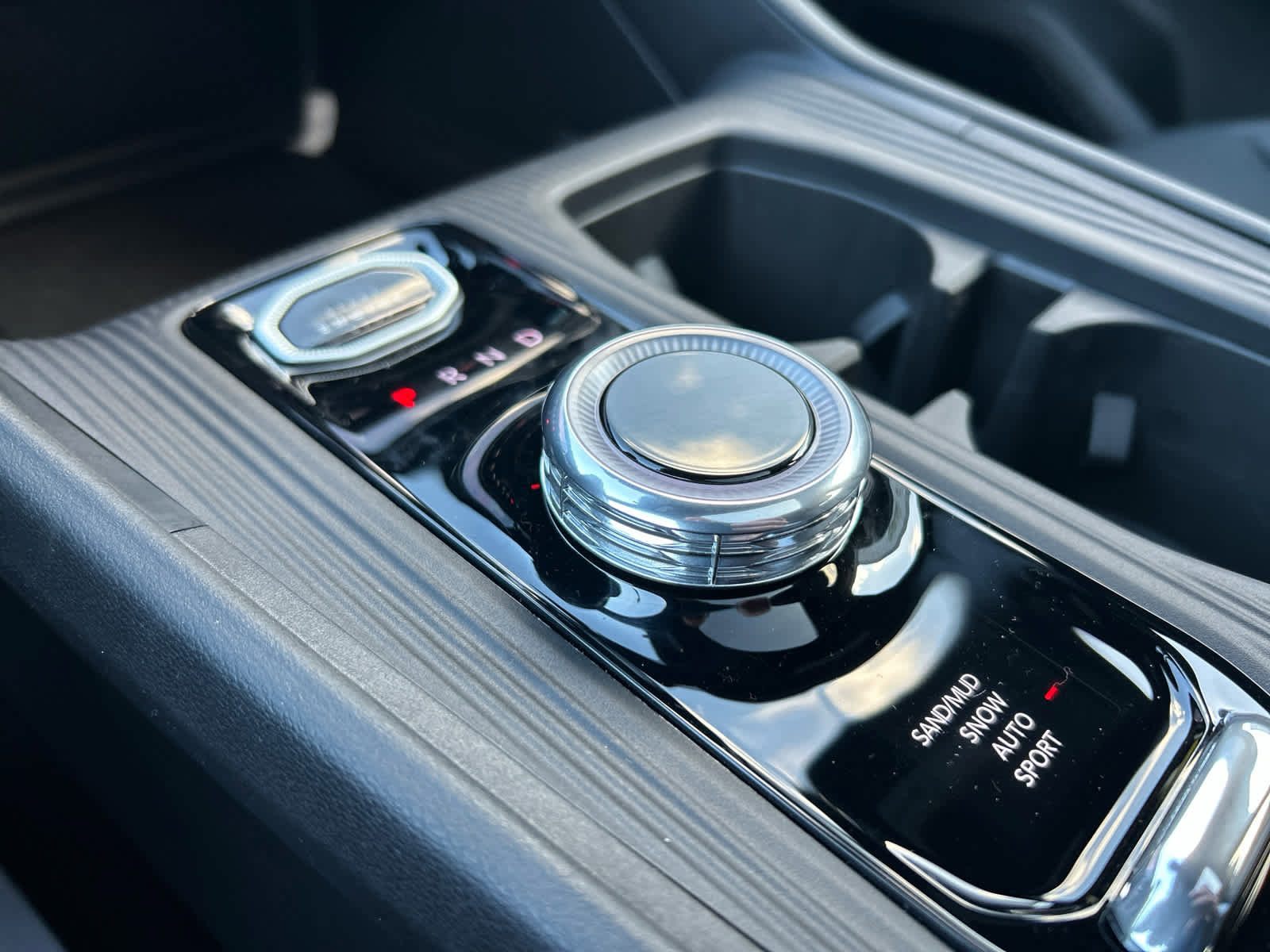 New 2026 Jeep Cherokee Overland AWD/4WD image 30