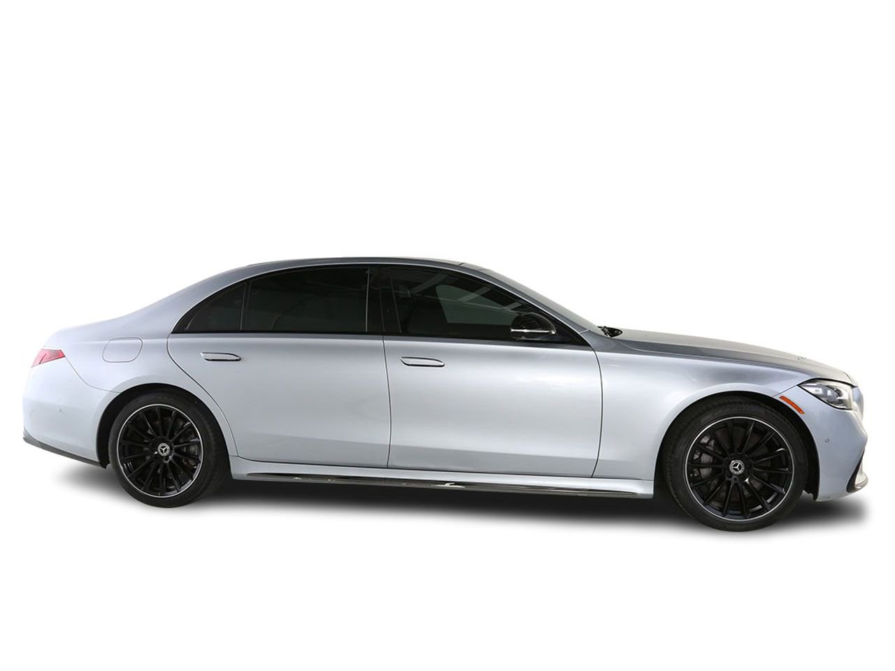 Used 2023 Mercedes-Benz S 500 4MATIC w/ AMG Line image 11