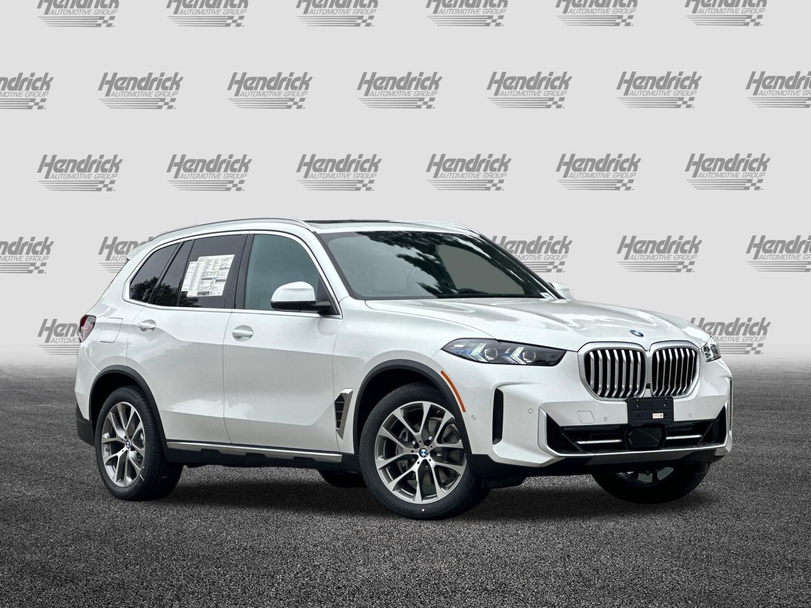 New 2026 BMW X5 xDrive40i AWD/4WD image 2