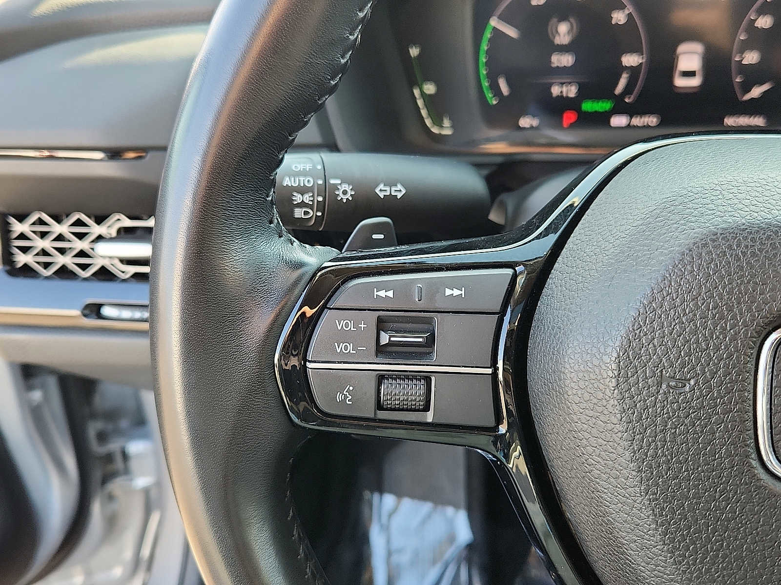 Certified 2024 Honda Accord Touring image 20