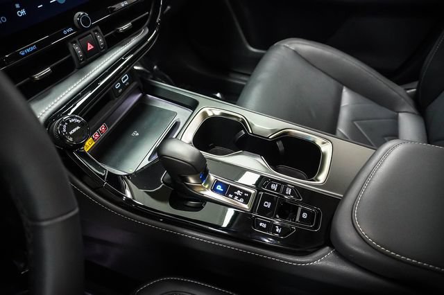 Certified 2025 Lexus NX 450h+ AWD w/ Accessory Package (Z2) image 17