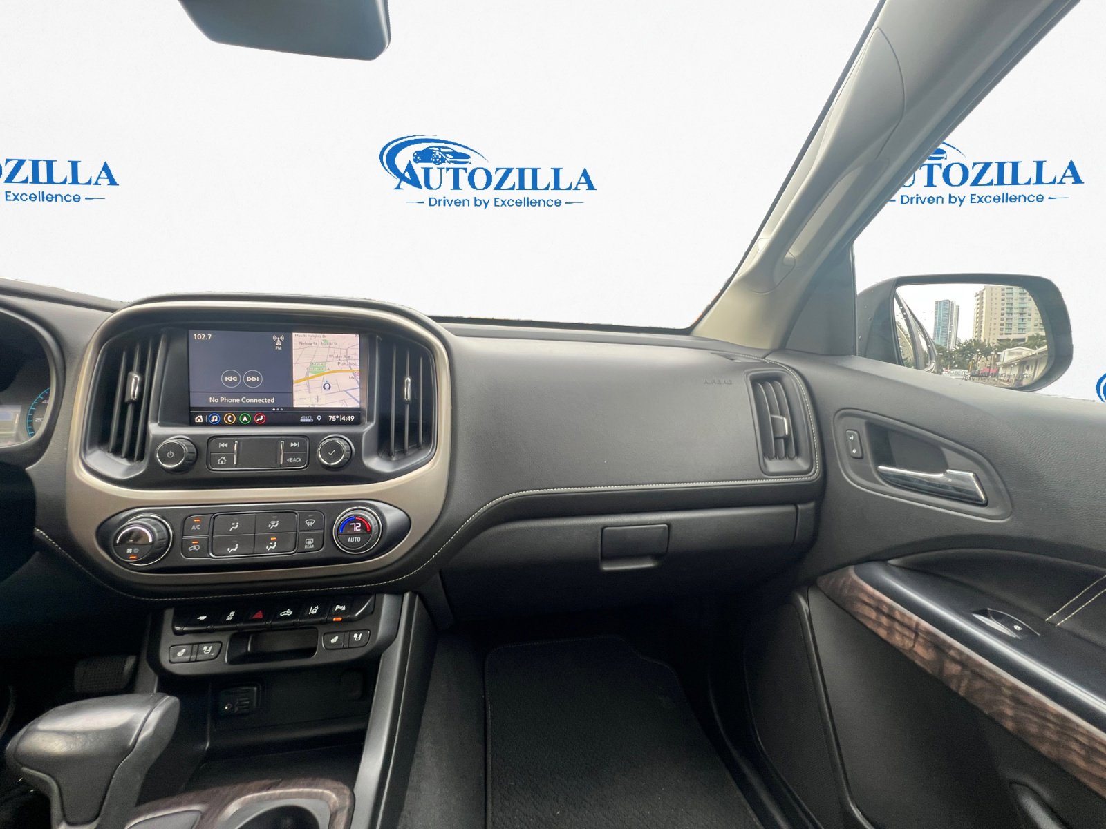 Used 2021 GMC Canyon Denali image 11