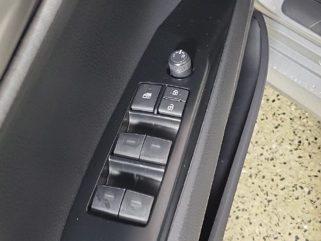 Used 2026 Toyota Camry LE FWD image 22