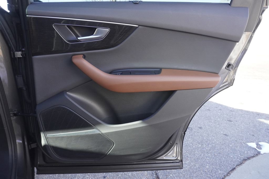 Used 2022 Audi Q7 2.0T Premium Plus image 25