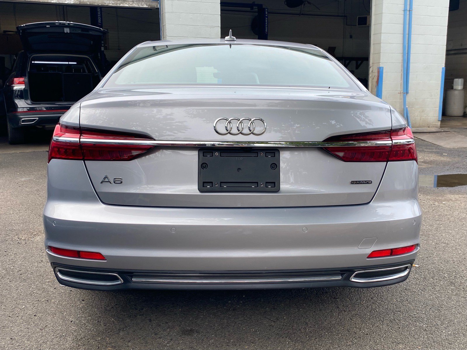 Used 2023 Audi A6 2.0T Premium w/ Convenience Package AWD/4WD image 3