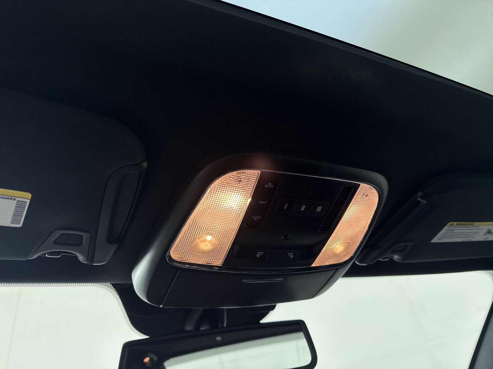 Used 2012 Dodge Charger SXT Plus image 10