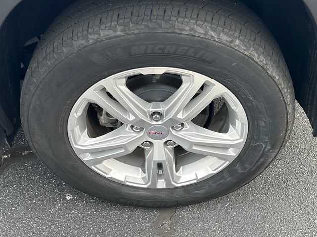 Used 2024 GMC Terrain SLE FWD image 24