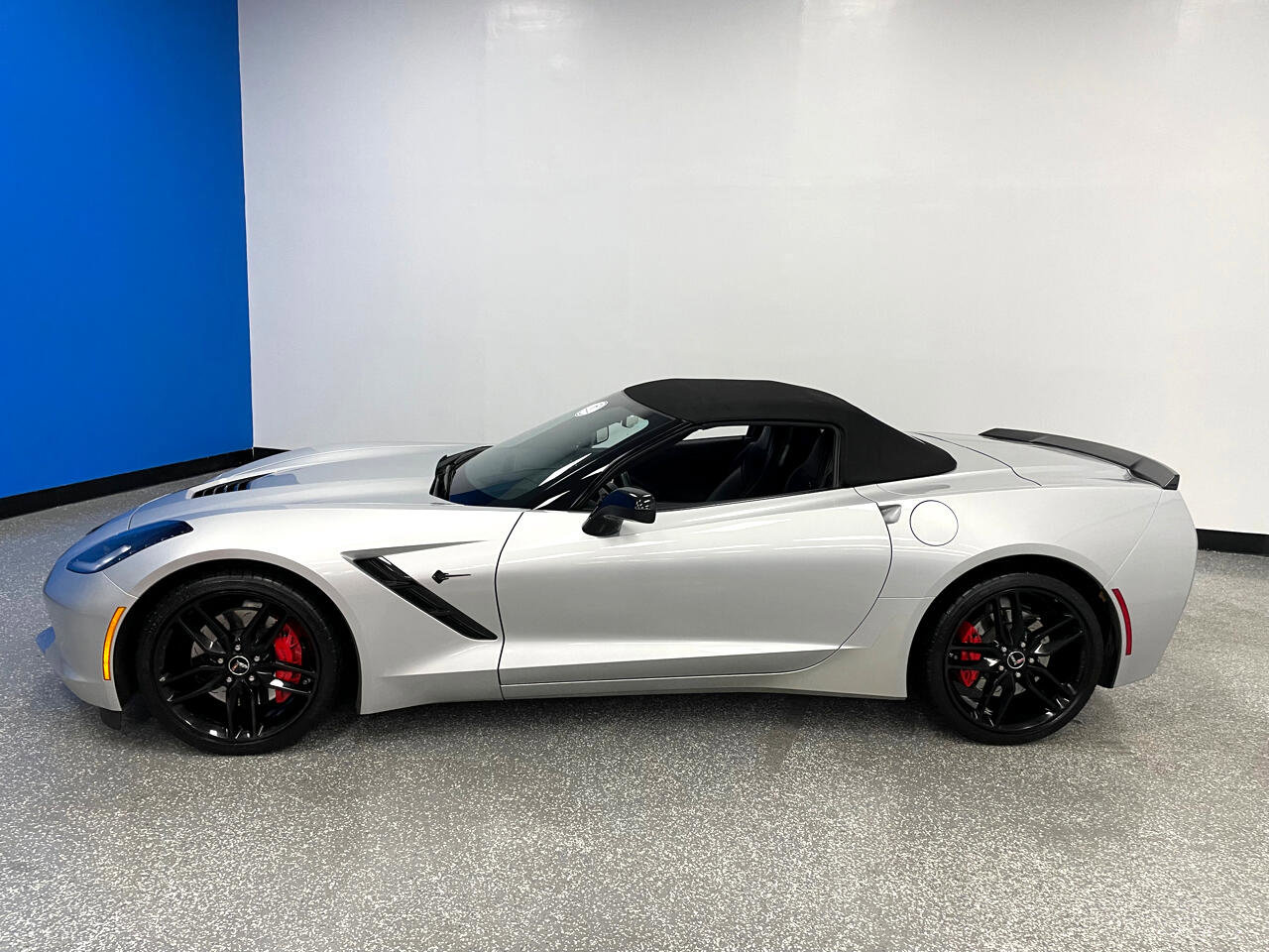 Used 2015 Chevrolet Corvette Stingray Convertible w/ 3LT Preferred Equipment Group image 8