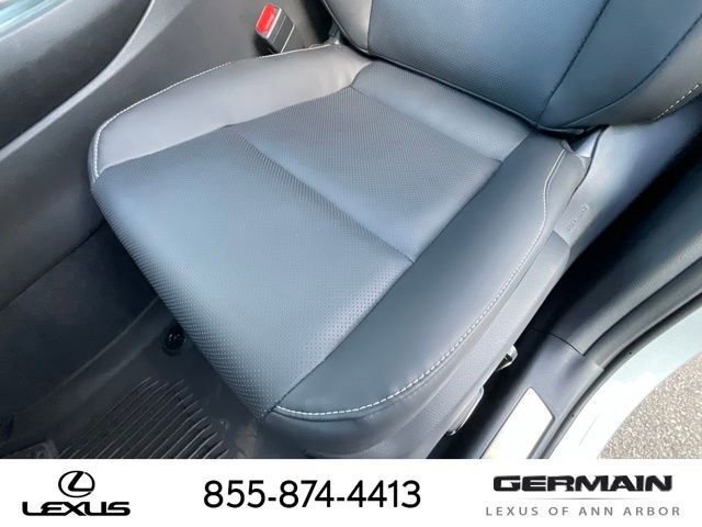 New 2026 Lexus UX 300h AWD image 22