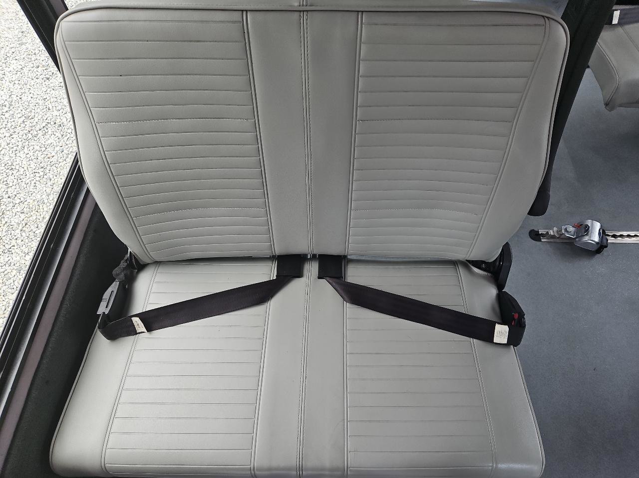 Used 2015 Chevrolet Express 3500 w/ Shuttle Bus Package RWD image 27