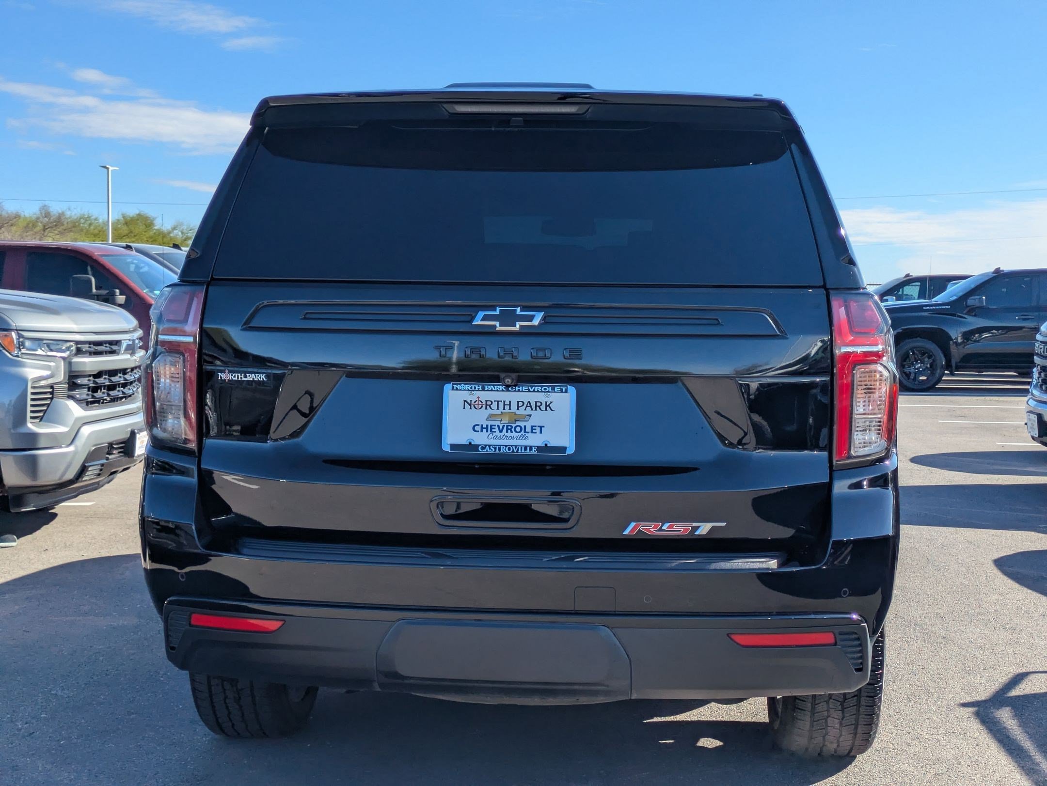 Used 2023 Chevrolet Tahoe RST image 4