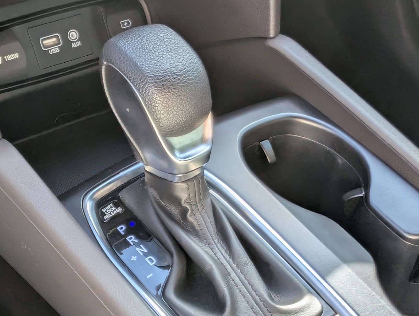 Used 2020 Hyundai Santa Fe SEL image 21