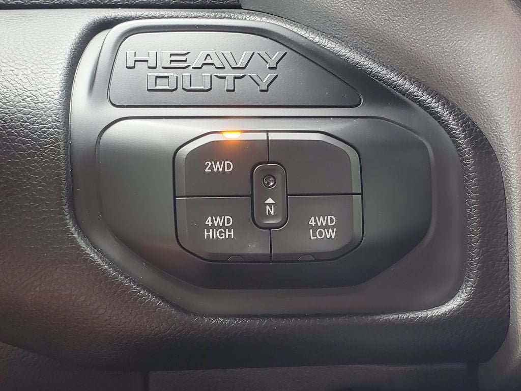 Used 2025 RAM 2500 Big Horn AWD/4WD image 21
