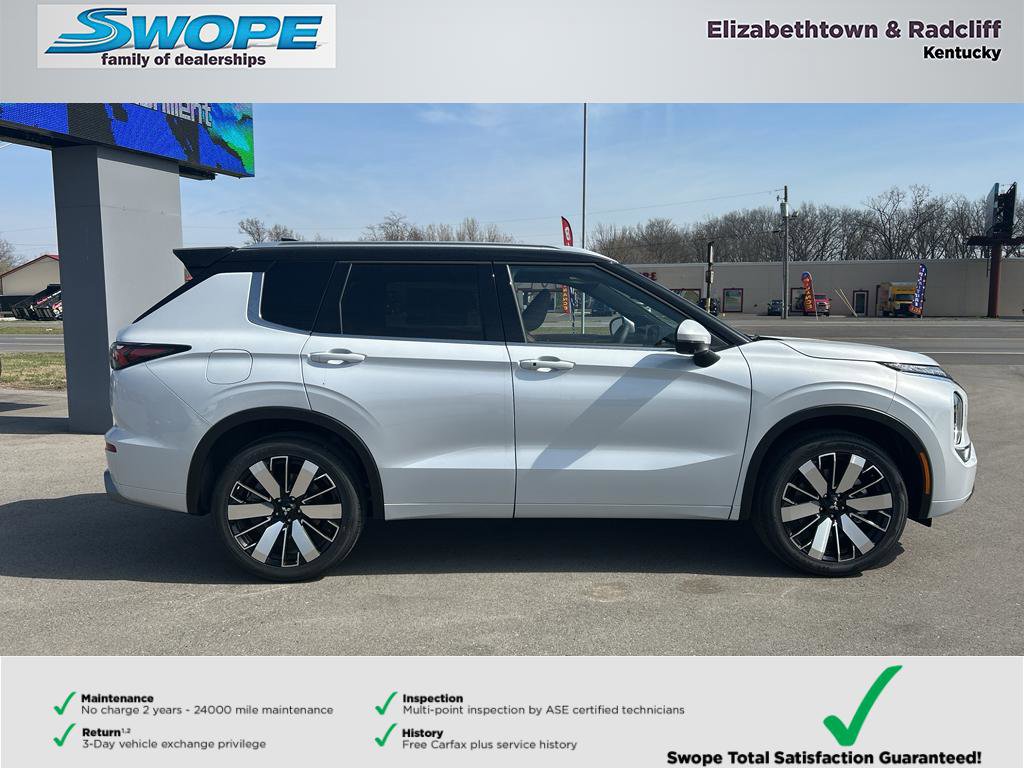 New 2026 Mitsubishi Outlander SEL image 7