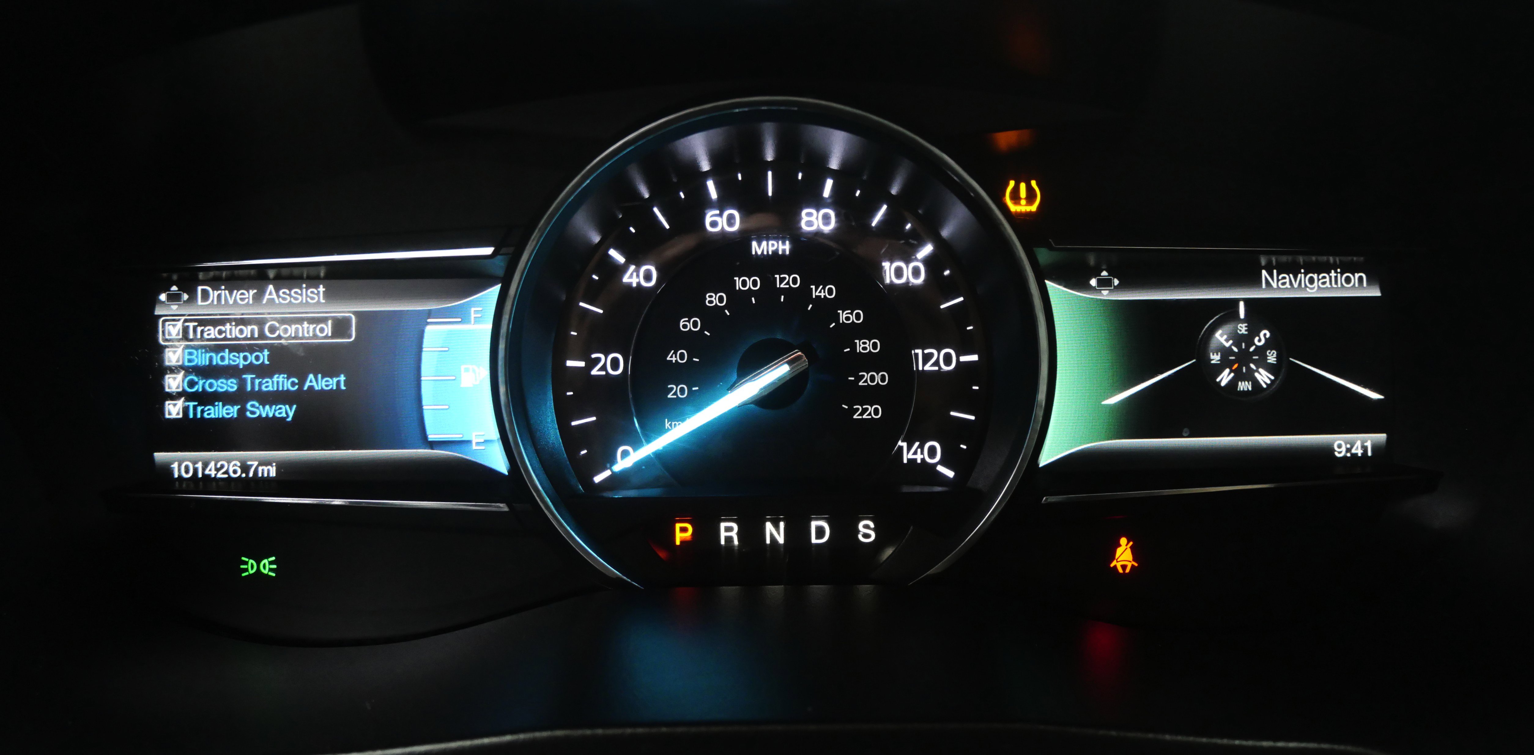 Used 2017 Ford Explorer XLT w/ Equipment Group 202A image 30