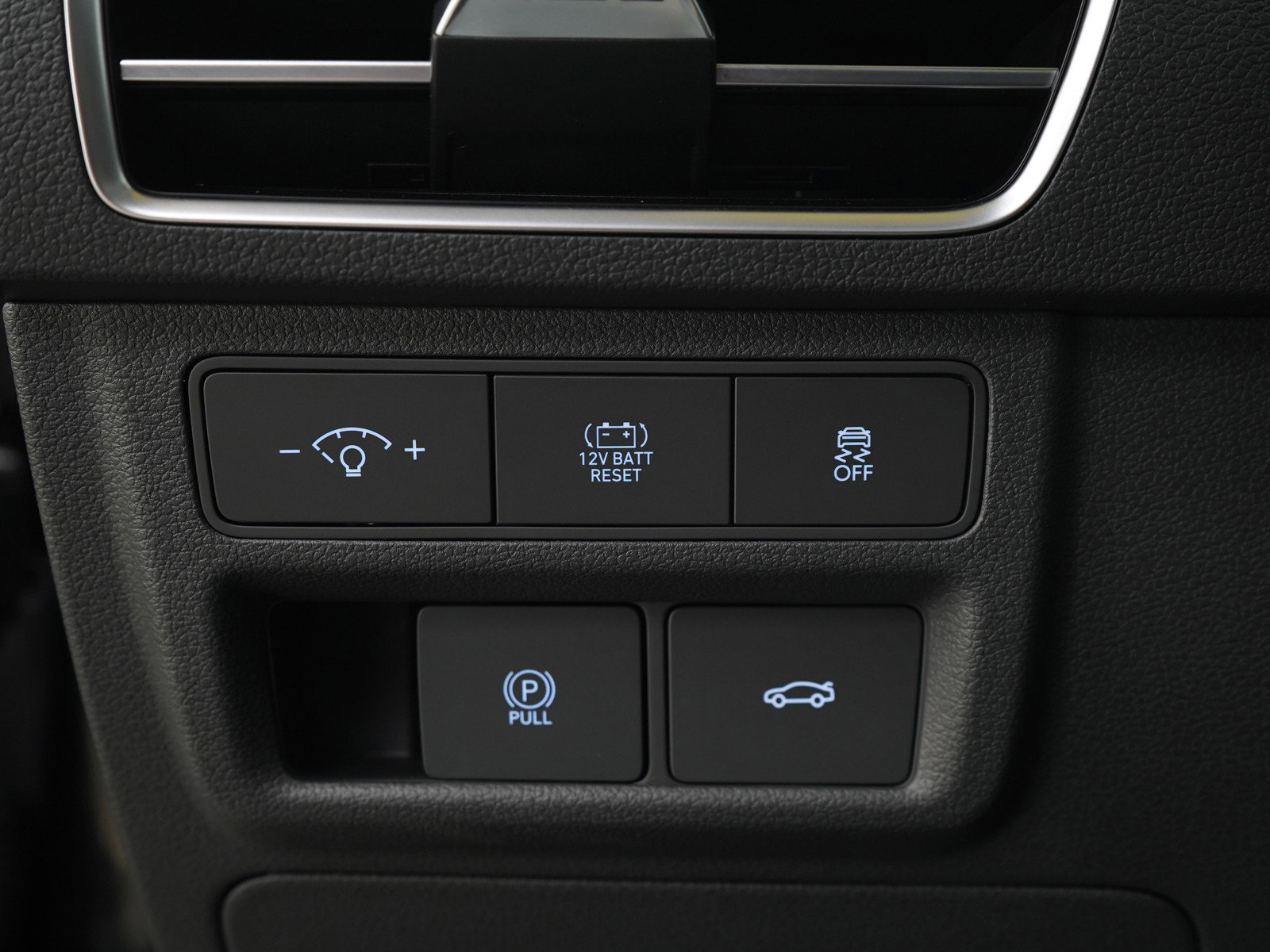 Certified 2025 Hyundai Sonata SEL FWD image 24