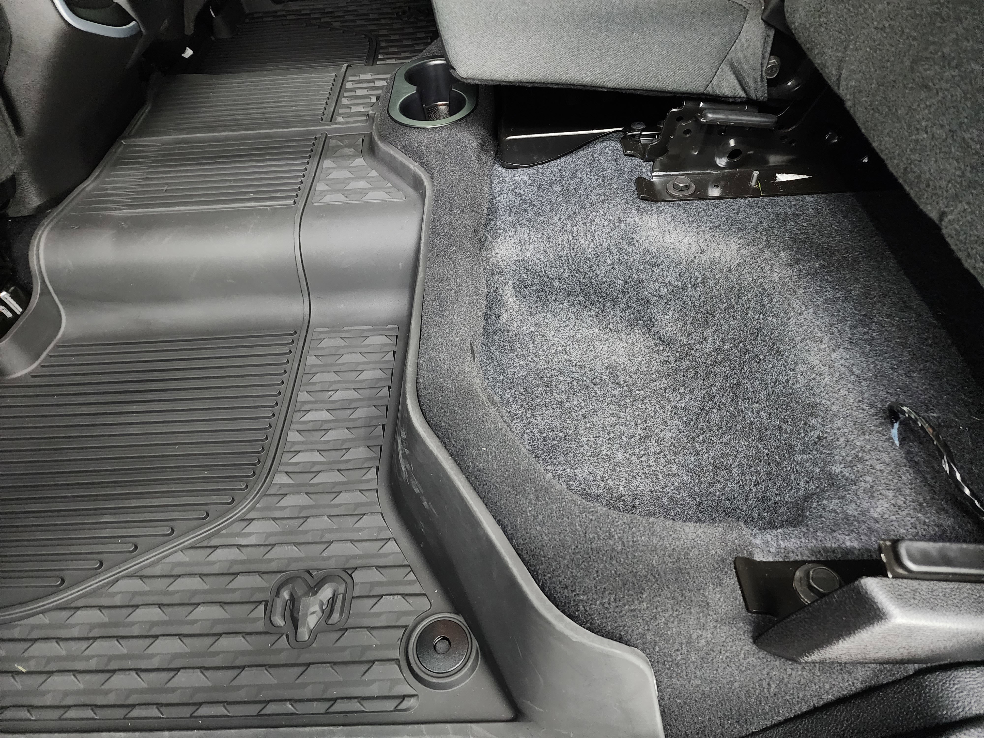 Used 2024 RAM 3500 Big Horn w/ Sport Appearance Package image 40