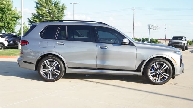 Used 2024 BMW X7 xDrive40i w/ Executive Package AWD/4WD image 10
