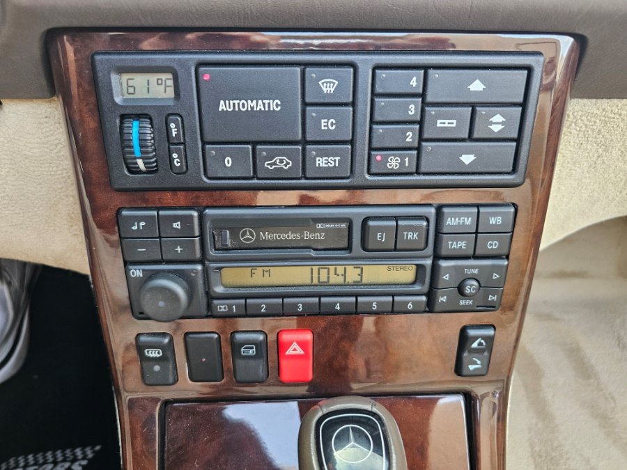 Used 1996 Mercedes-Benz SL 320 image 14