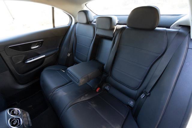 Used 2022 Mercedes-Benz C 300 Sedan image 27