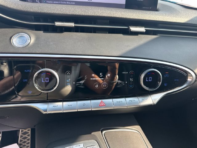 Used 2023 Genesis GV70 3.5T Sport AWD/4WD image 26