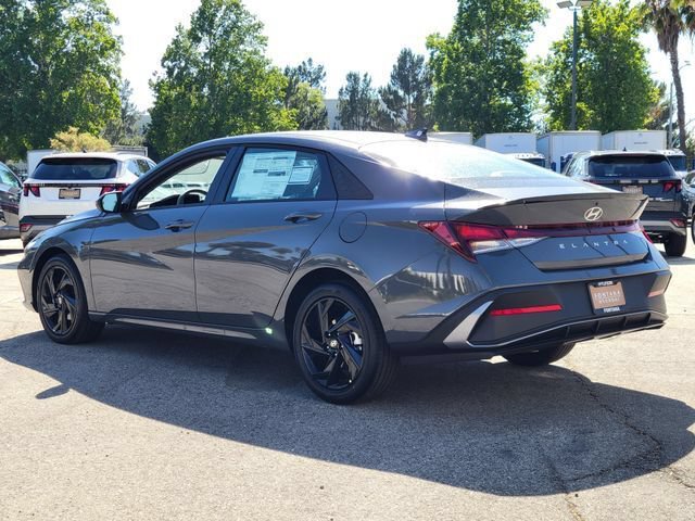 New 2026 Hyundai Elantra Sport FWD image 3