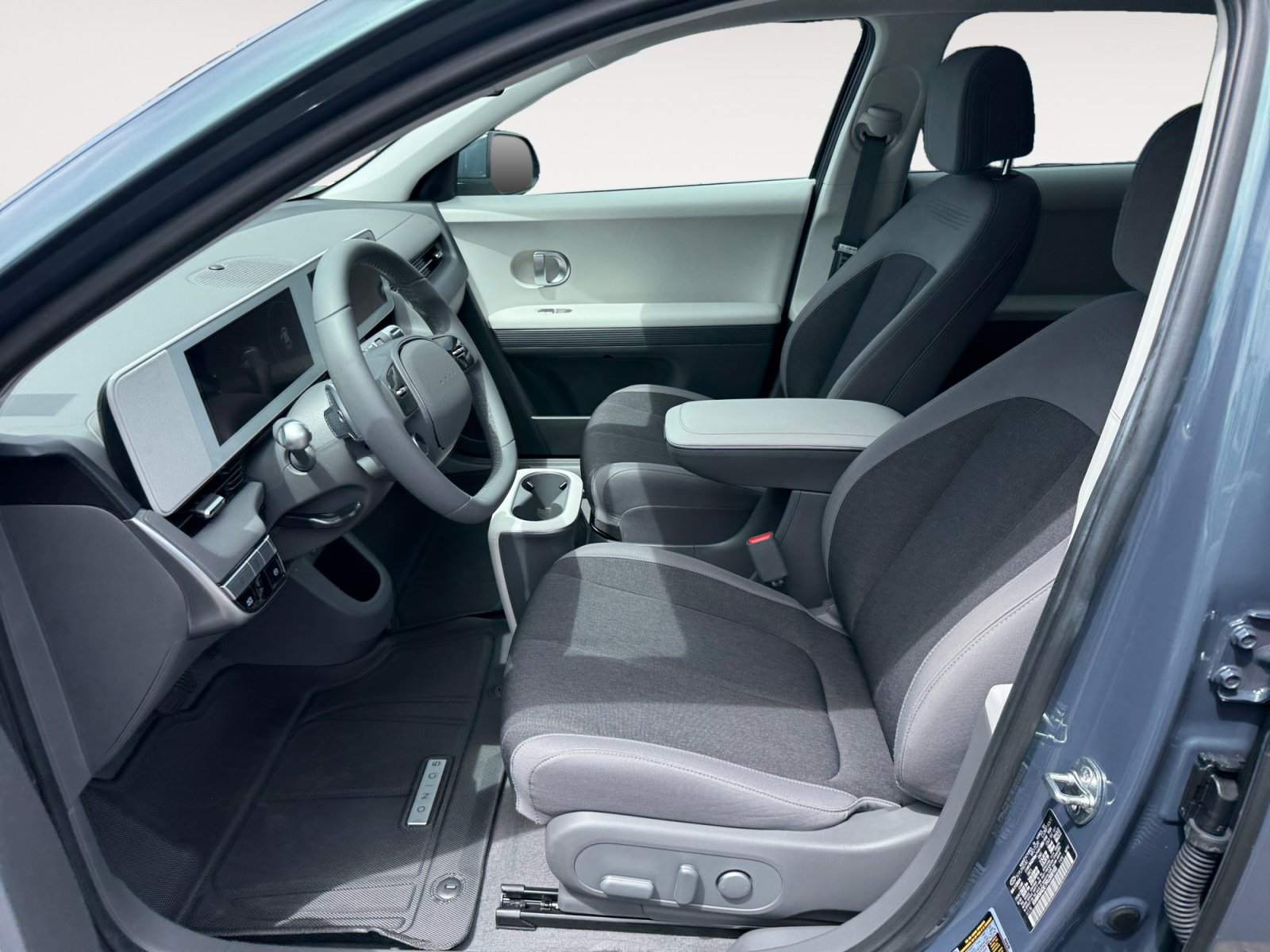 Certified 2024 Hyundai Ioniq 5 SE RWD image 10