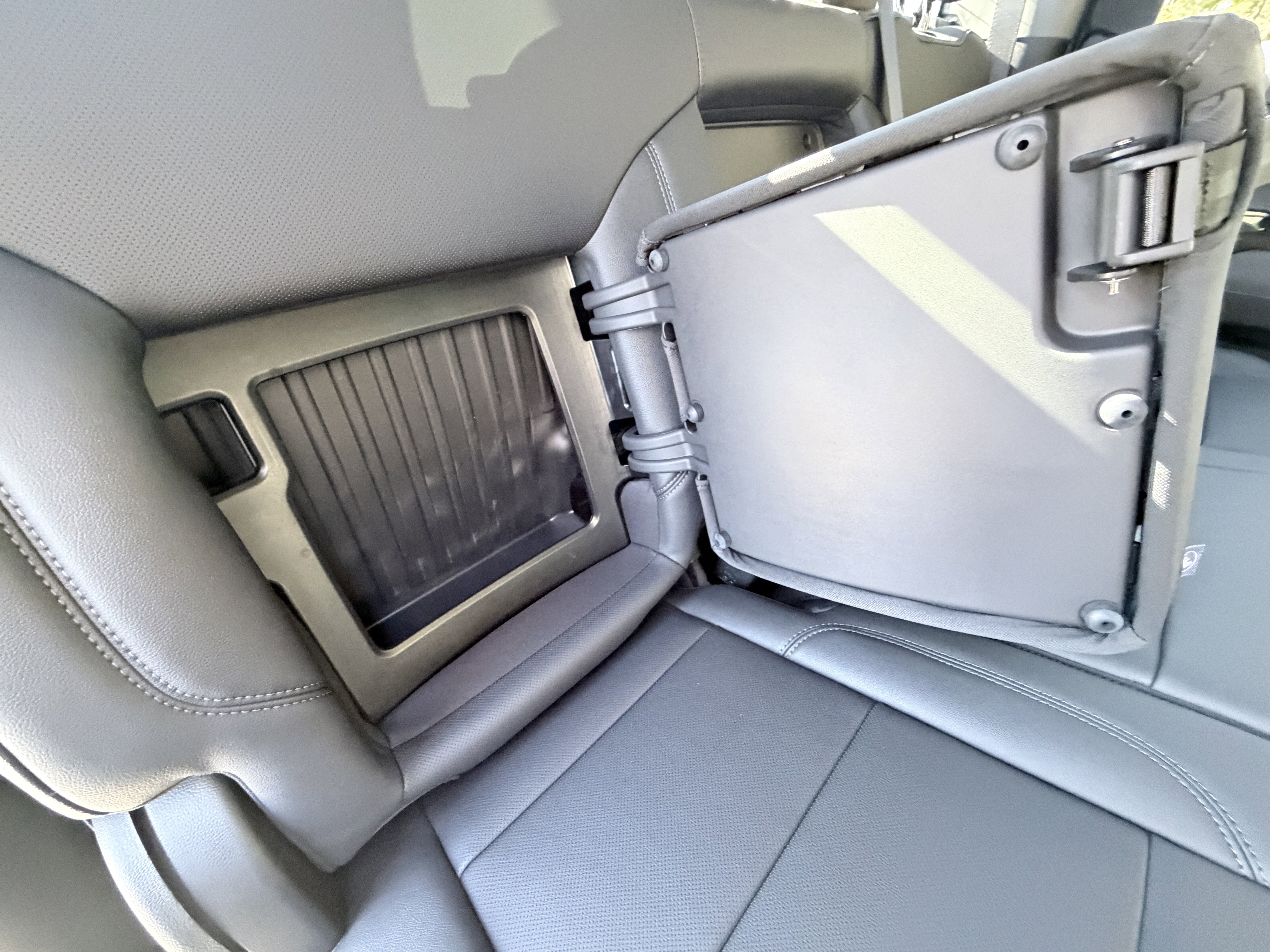 Used 2025 GMC Sierra 1500 SLT image 20