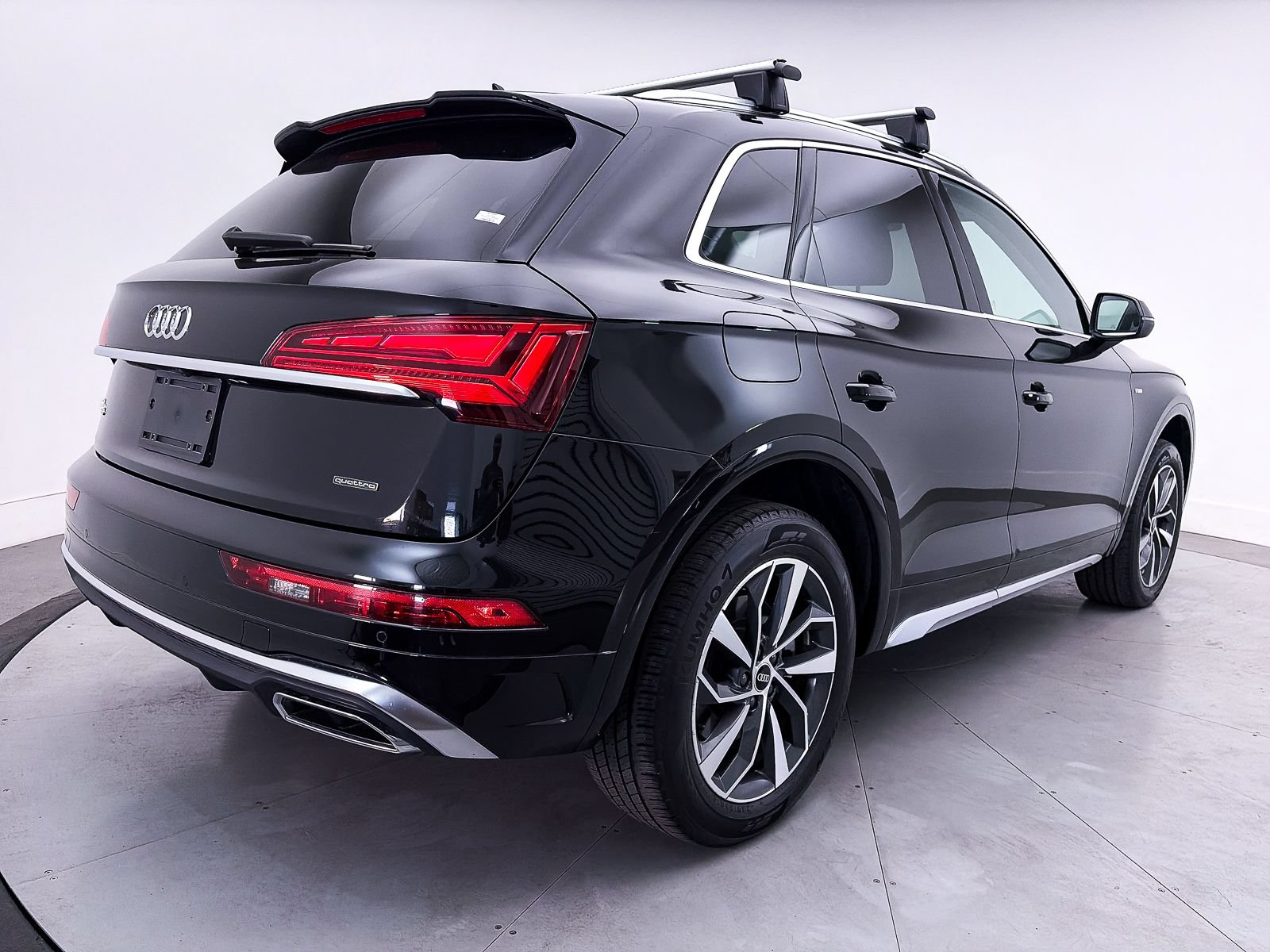 Used 2023 Audi Q5 2.0T Premium w/ Convenience Package AWD/4WD image 14