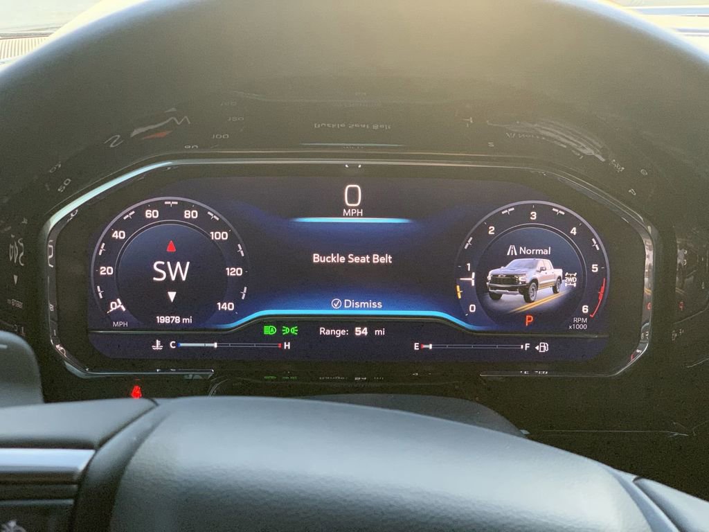 Used 2025 Chevrolet Silverado 1500 ZR2 image 9