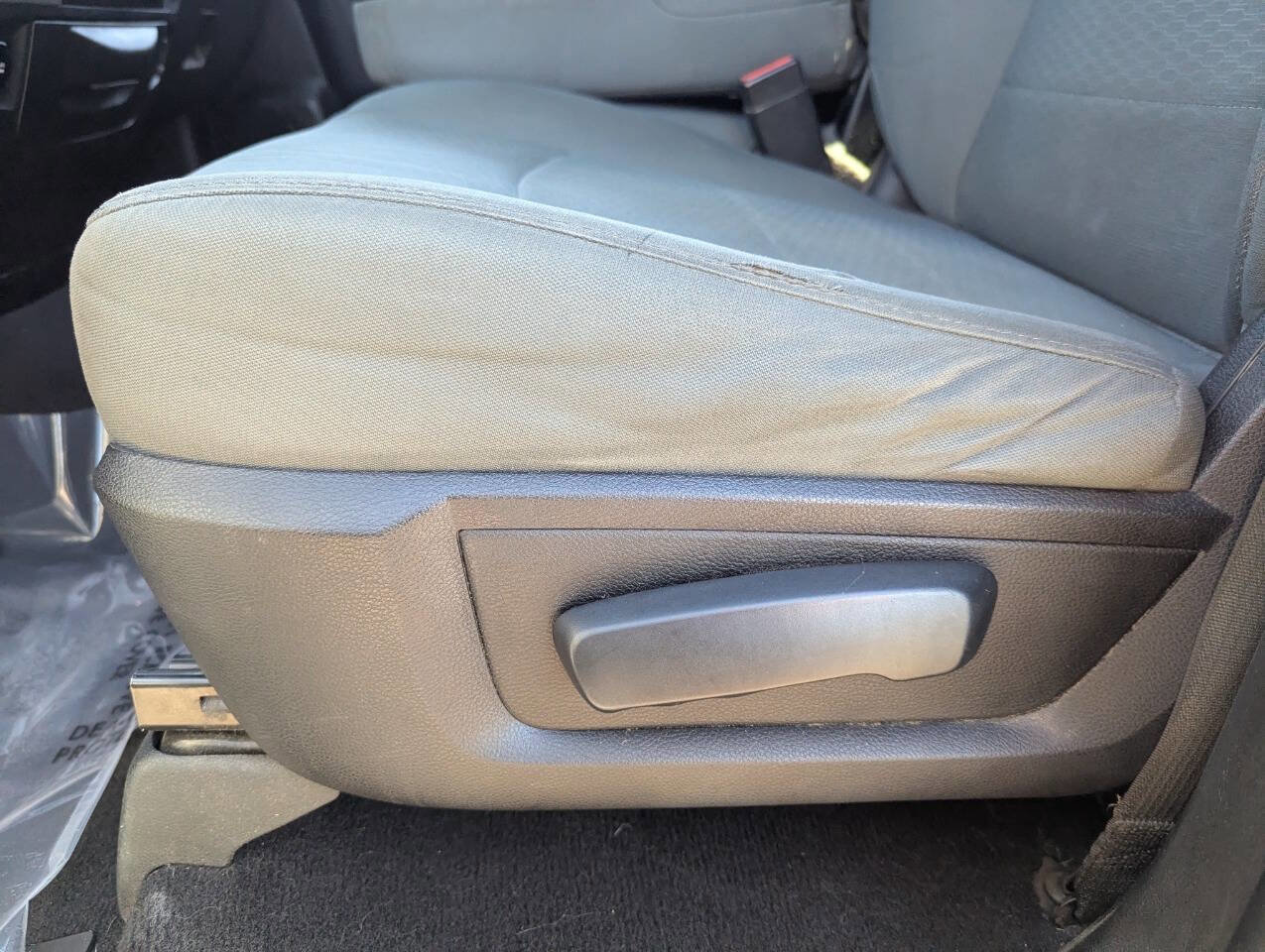 Used 2015 RAM 1500 Express image 24