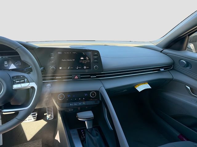 Certified 2026 Hyundai Elantra Sport FWD image 22
