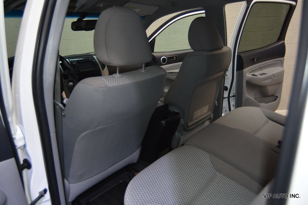 Used 2013 Toyota Tacoma PreRunner w/ SR5 Pkg RWD image 19
