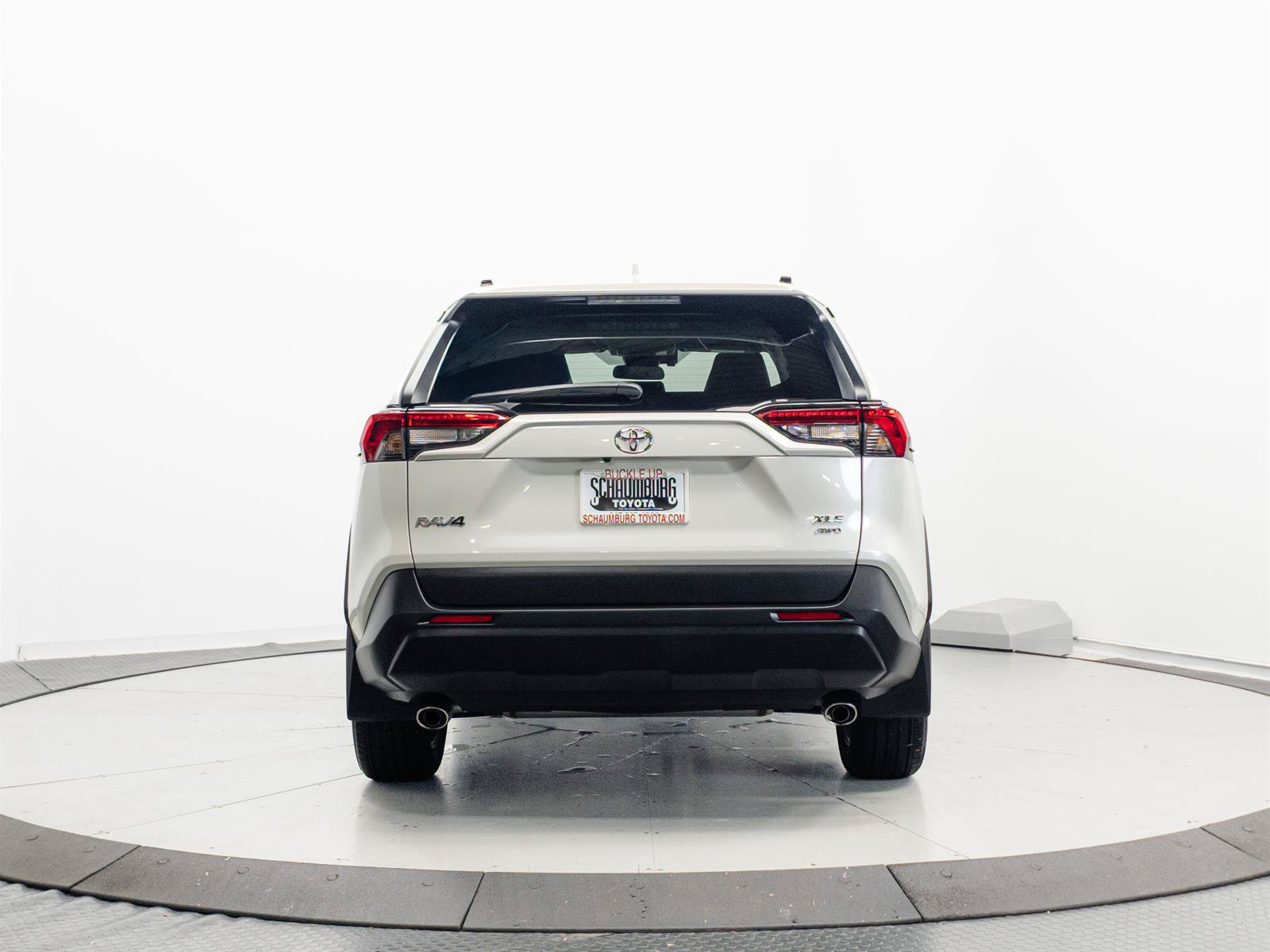Certified 2022 Toyota RAV4 XLE Premium AWD/4WD image 12