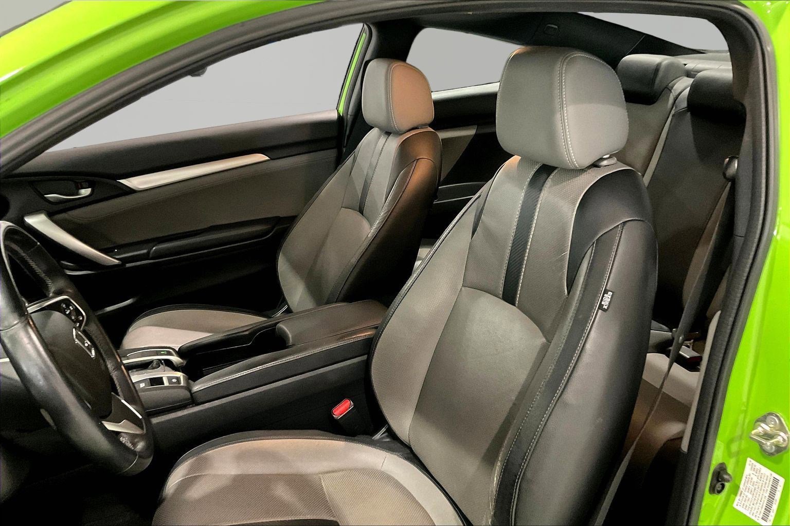 Used 2017 Honda Civic Touring image 17
