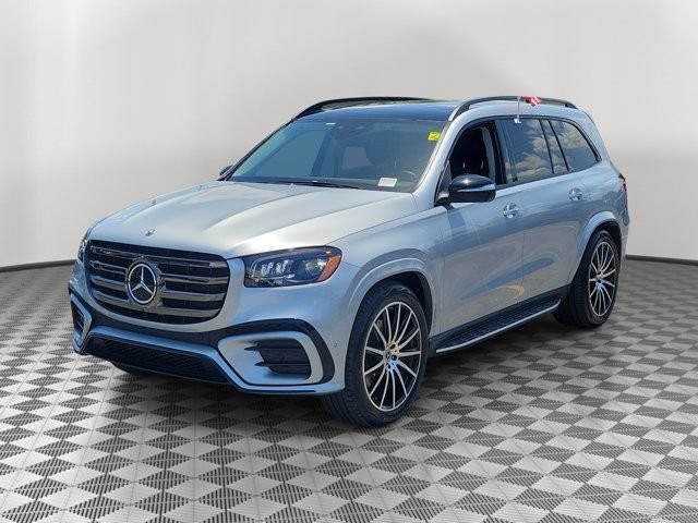 Used 2025 Mercedes-Benz GLS 450 4MATIC image 3