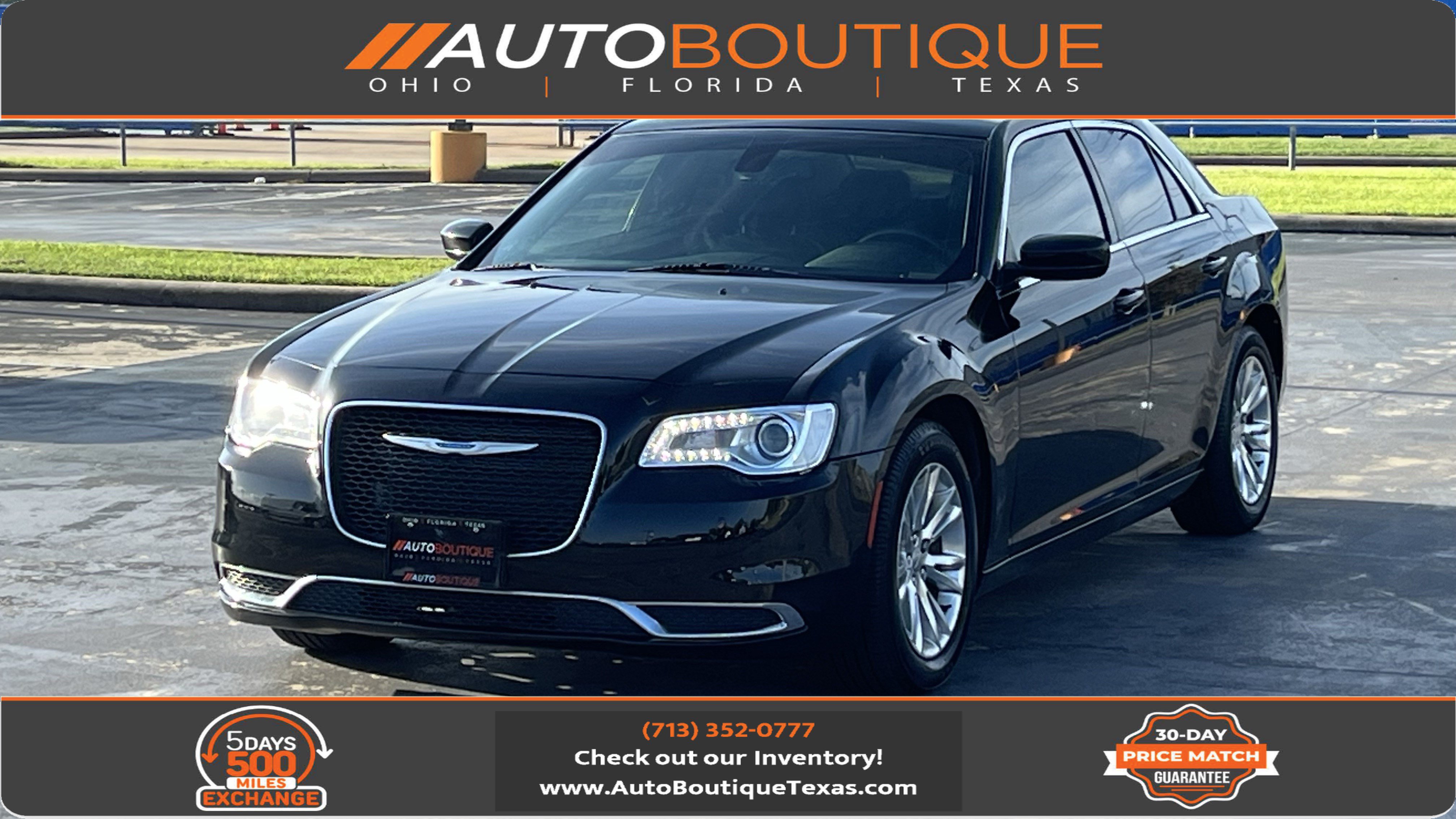 Used 2018 Chrysler 300 Touring L RWD image 1
